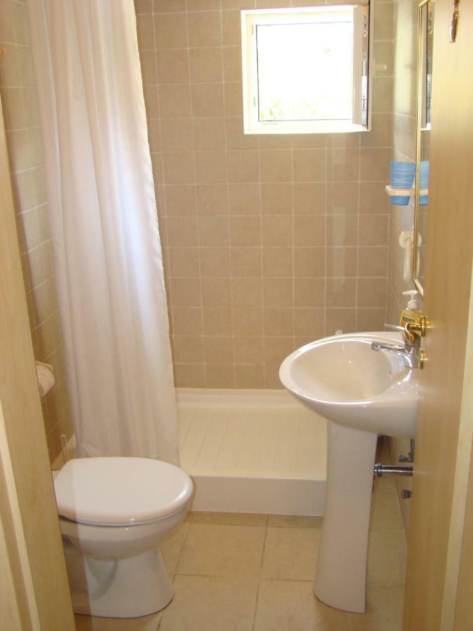 טוצפי Apartments Ada מראה חיצוני תמונה