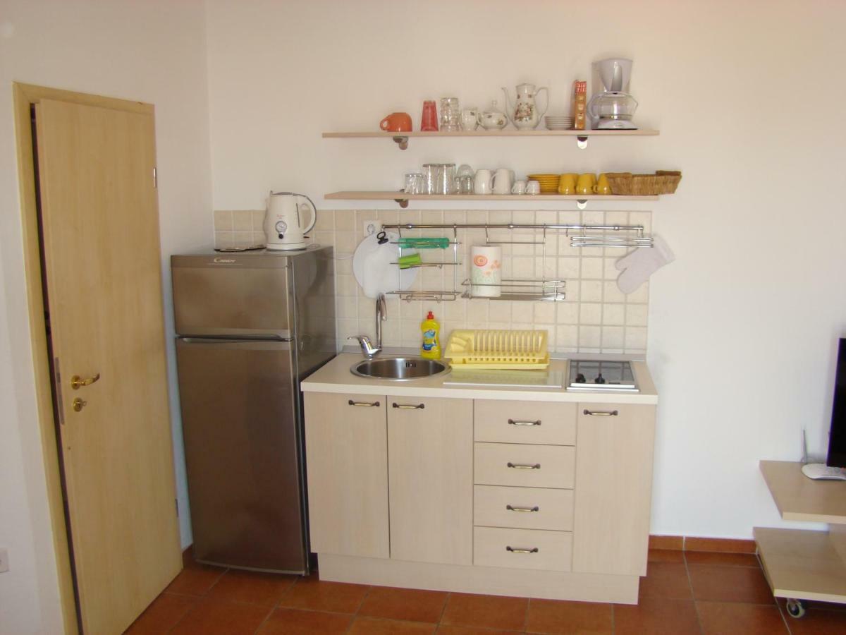 טוצפי Apartments Ada מראה חיצוני תמונה