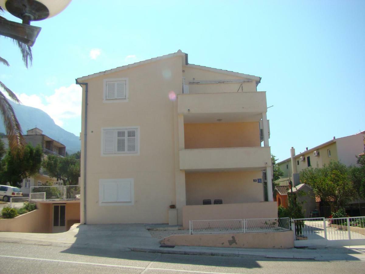 טוצפי Apartments Ada מראה חיצוני תמונה