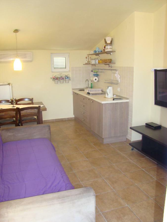 טוצפי Apartments Ada מראה חיצוני תמונה