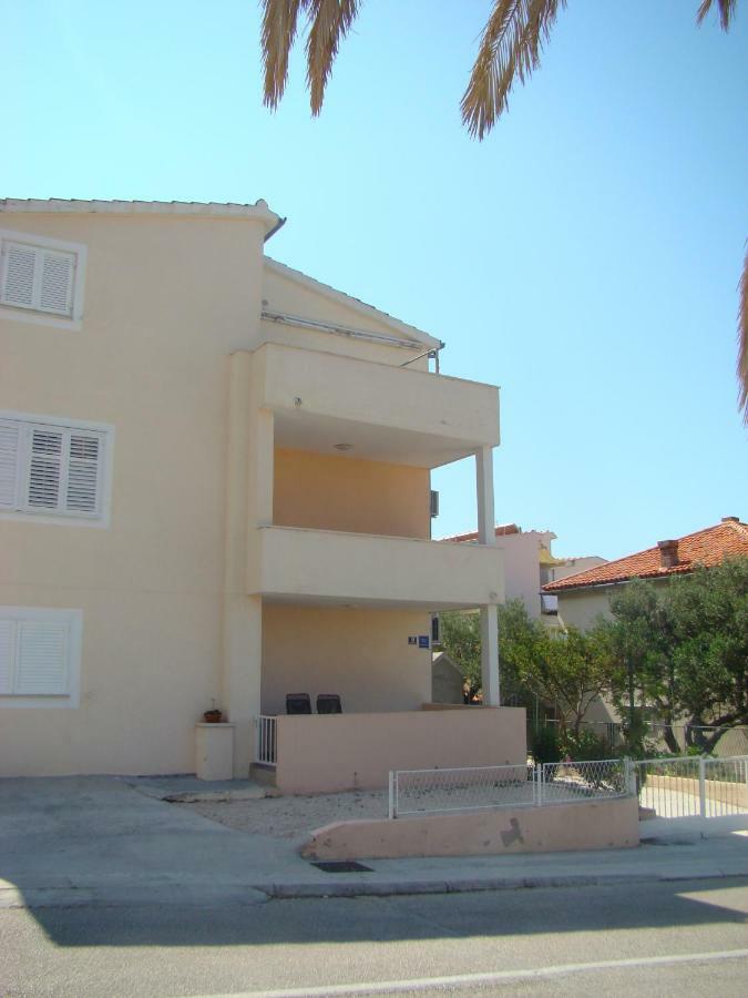 טוצפי Apartments Ada מראה חיצוני תמונה