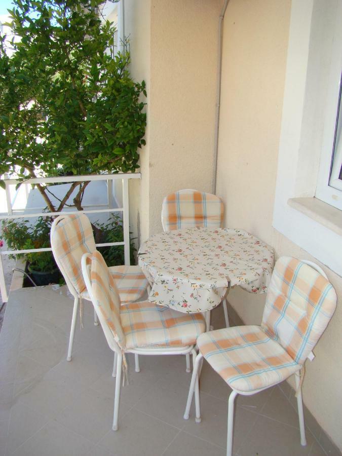 טוצפי Apartments Ada מראה חיצוני תמונה