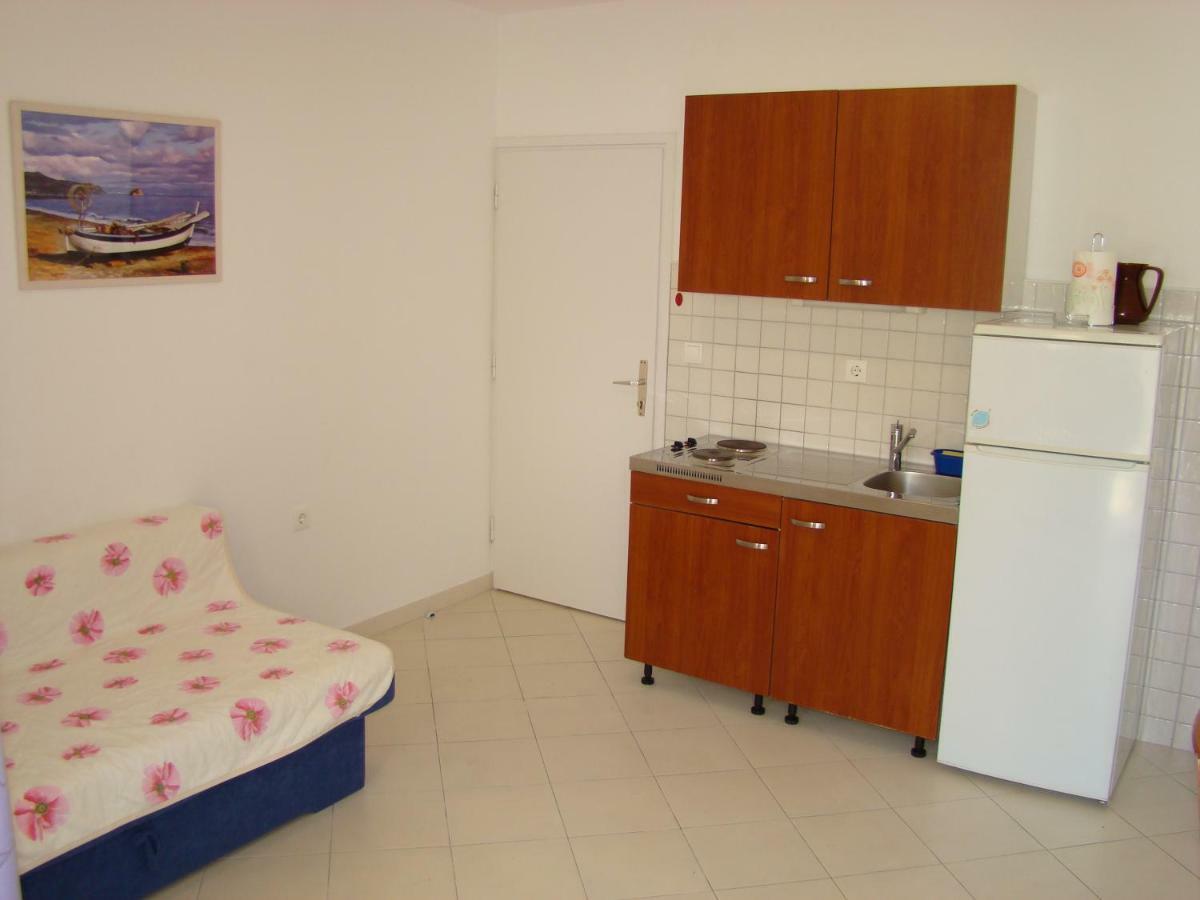 טוצפי Apartments Ada מראה חיצוני תמונה