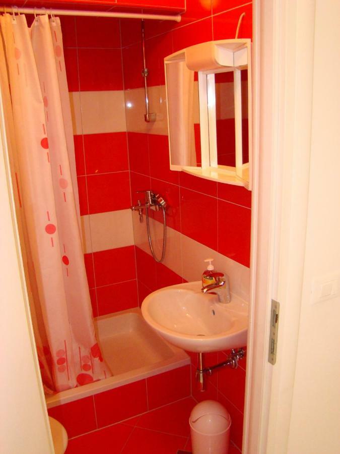 טוצפי Apartments Ada מראה חיצוני תמונה